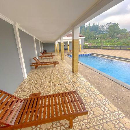Villa Andalus 3 Puncak Eksteriør billede