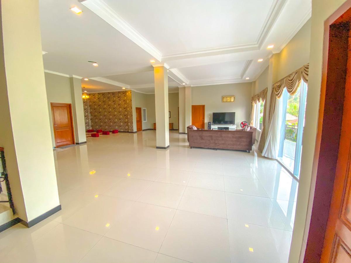 Villa Andalus 3 Puncak Eksteriør billede