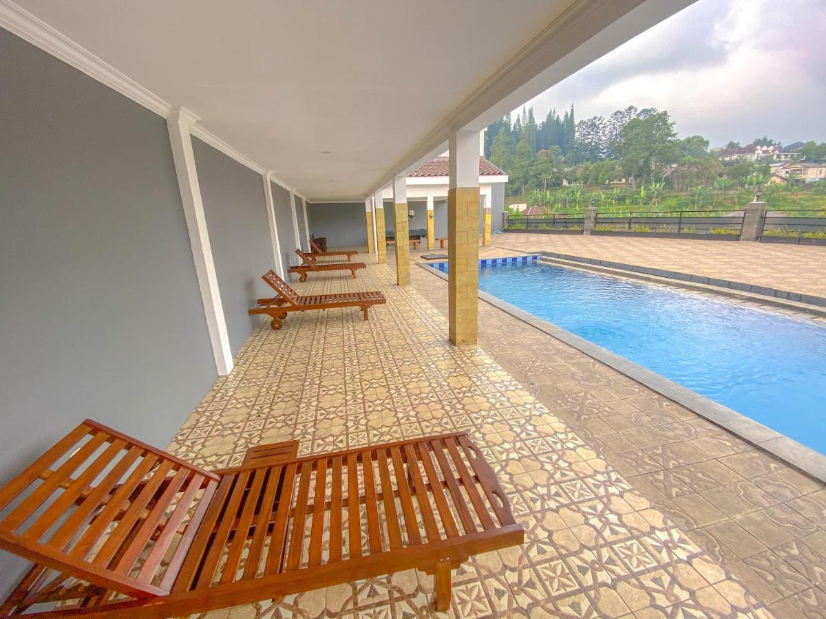 Villa Andalus 3 Puncak Eksteriør billede