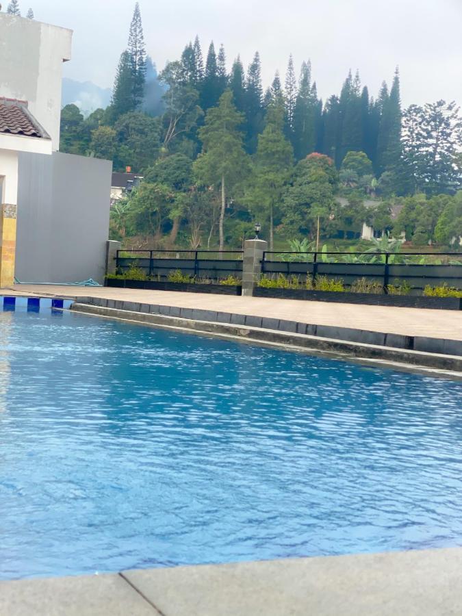 Villa Andalus 3 Puncak Eksteriør billede