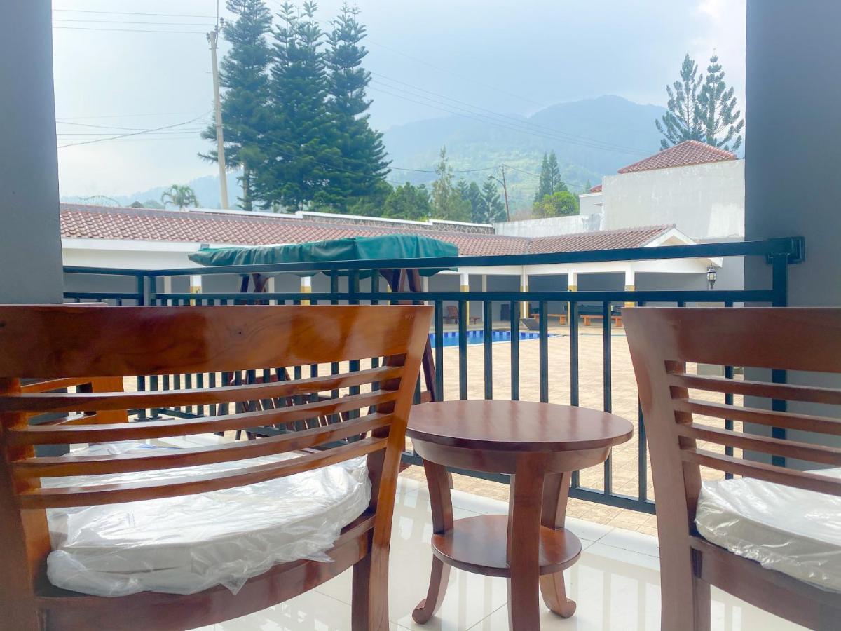 Villa Andalus 3 Puncak Eksteriør billede